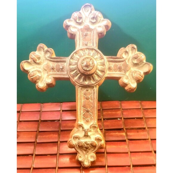 Vintage Gothic Wall Cross 13"x10.5" - Picture 1 of 4